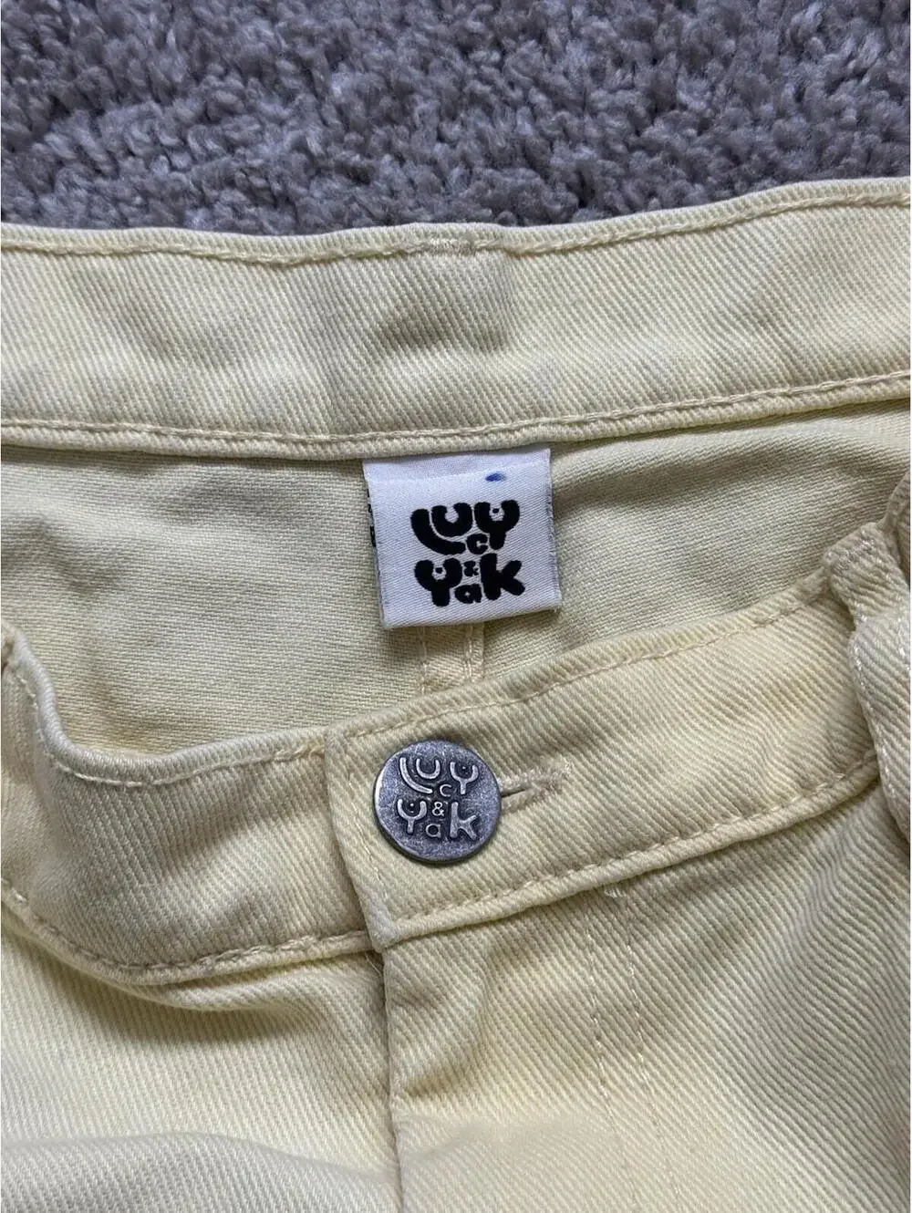 Lucy and Yak Shorts Women’s 30 Yellow Denim‎ Pockets Casual Logo Cotton Preppy